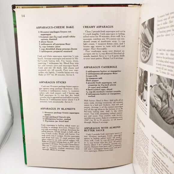BETTER HOMES & GARDENS Vegetable Cookbook ~ Vintage 1950s 1960s recipes book - Picture 7 of 16